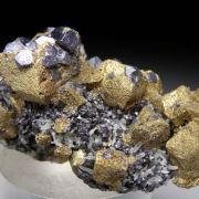 Galena on Chalcopyrite with Sphalerite