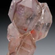 Quartz scepter with Hematite