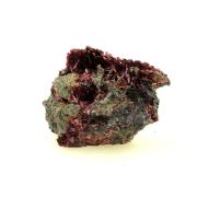 Erythrite + Quartz. 177.0 ct.