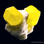 Sulfur on Aragonite