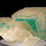 Dioptase in Calcite