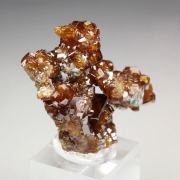 gem GARNET var. HESSONITE, CLINOCHLORE