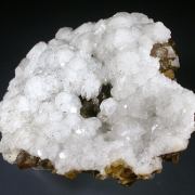 Datolite on Andradite