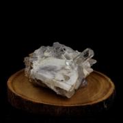 Quartz + Baryte. 152.5 ct.