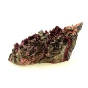 Erythrite + Quartz. 215.0 ct.