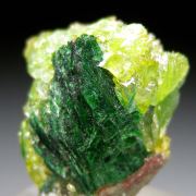 Szenicsite, Cuprian Powellite