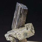 Enargite on Barite