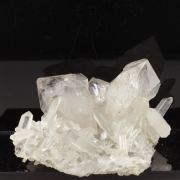 Quartz. 355.0 ct.