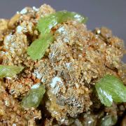 Ludlamite on Siderite and Pyrite