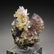 CREEDITE