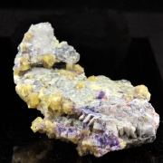 Yellow fluorite + baryte.