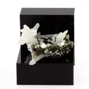 Quartz Pyrite.