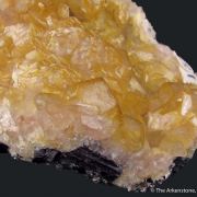 Cadmian and Cobaltian Smithsonite on Galena