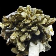 Stilbite, epidote, albite POLAND