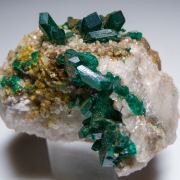 Willemite and Dioptase