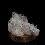 Quartz + Baryte. 94.5 ct.