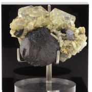 Fluorite + Sphalerite.