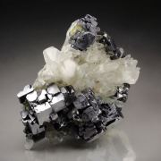 skeletal GALENA, QUARTZ