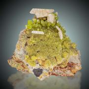 Cerussite  on Pyromorphite