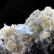 Baryte, Calcite, Chalcedony.