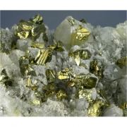 Chalcopyrite, Quartz