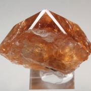 gem GARNET var. GROSSULAR