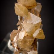 Wulfenite