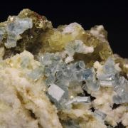 gem FLUORAPATITE, ALBITE