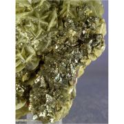 Chalcopyrite,Siderite