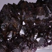 QUARTZ var. AMETHYSTE with HEMATITE - Karur, Talmil Nadu, India