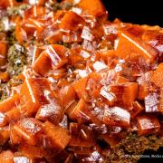 Wulfenite with Descloizite