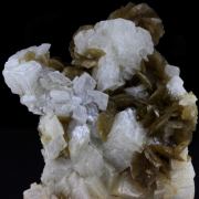 Dolomite + Siderite. 227.0 ct.