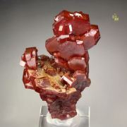 skeletal VANADINITE