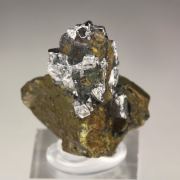 SPERRYLITE, CHALCOPYRITE