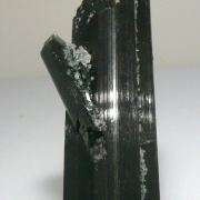 Ferro - Axinite