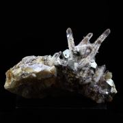 Siderite, Quartz, Pyrite.