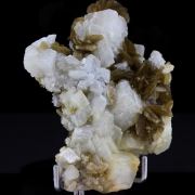 Dolomite + Siderite. 227.0 ct.