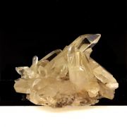 Quartz. 660.0 ct.