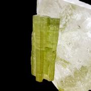 Tourmaline elbaite, quartz