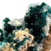 Dioptase + Calcite.