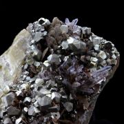 Siderite, Quartz, Pyrite.