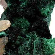 Malachite + Calcite. 6120.0 ct.