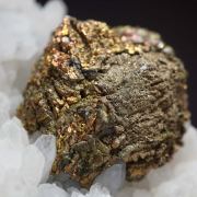 Chalcopyrite on Quartz