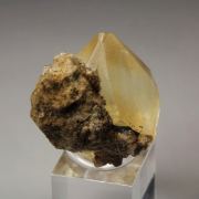 twinned CALCITE