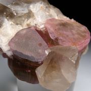 Tourmaline on Quartz