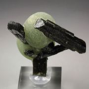 PREHNITE, EPIDOTE