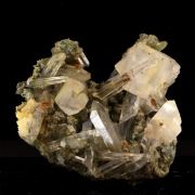 Quartz + Calcite. 335.5 ct.