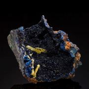 Wulfenite on Azurite