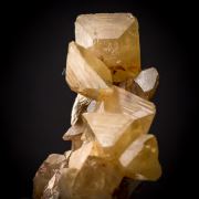 Wulfenite