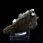 Siderite, Quartz, Pyrite.